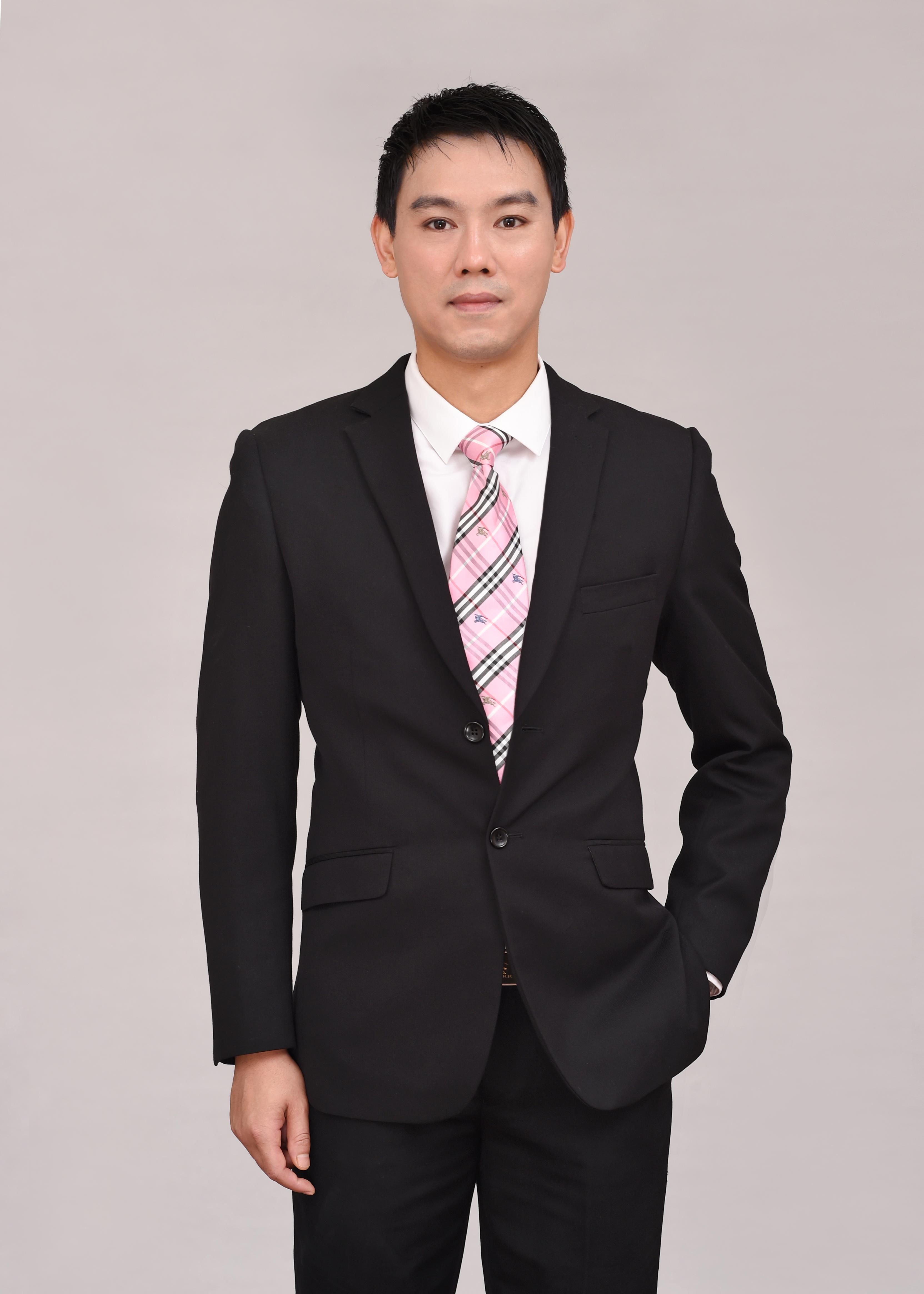 葛方丽 创始人 & 执行董事